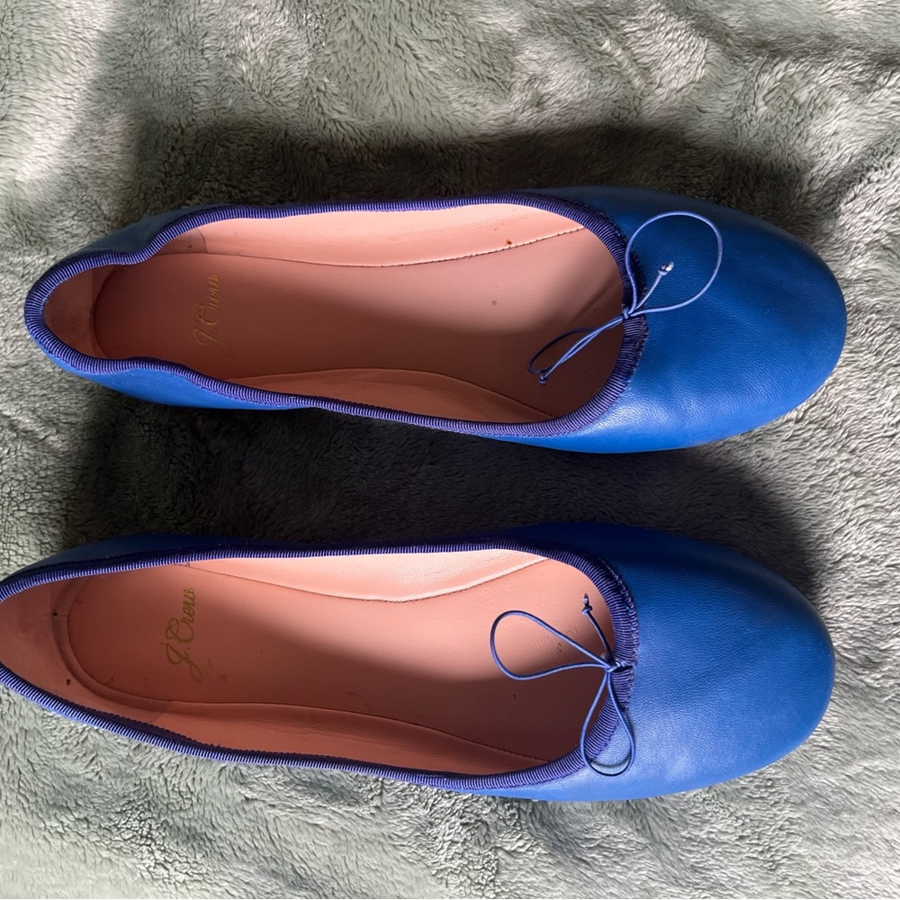 J. Crew Blue Flats Classic Slip-On Design - Picture 3 of 3